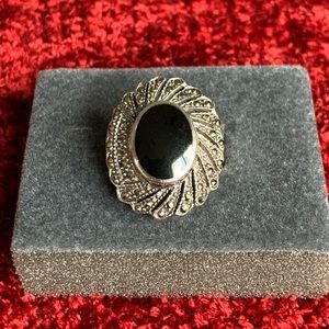 Vintage silver 925 ring